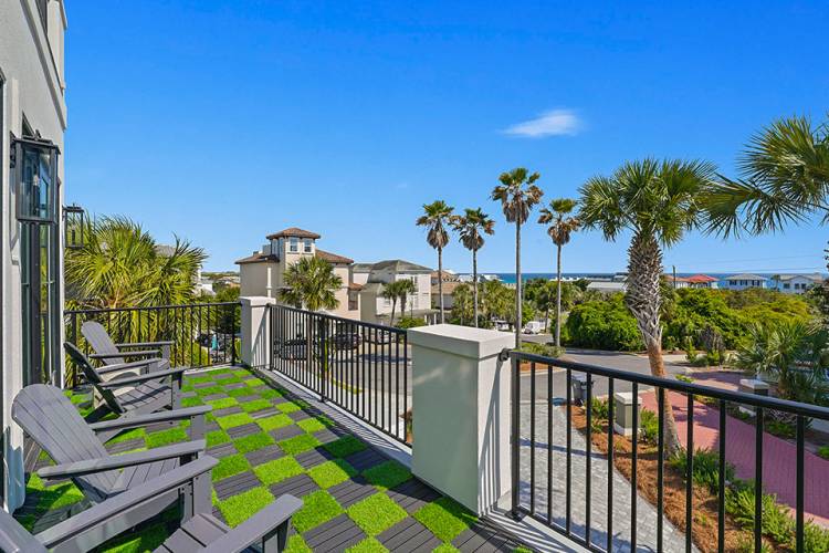 Vistas Esmeralda, Vacation Rental House with Beach Views in Blue Mountain Beach