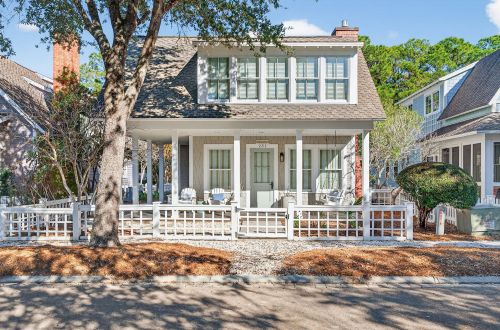 Salt Grove Cottage